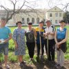 Посадка деревьев в парке ст. Новопластуновской